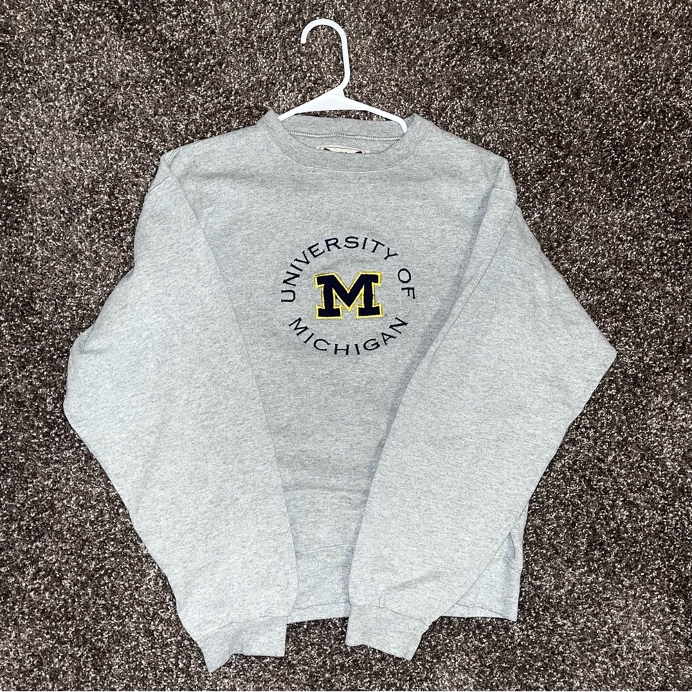 VINTAGE Embroidered Michigan Sweatshirt - Picture 1 of 2